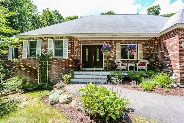 21 Wyndmere Road Boxford, MA 01921 - Photo 2 of 30