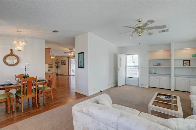 $197,000 | 314 Kiwi Drive, Sebastian, FL 32976