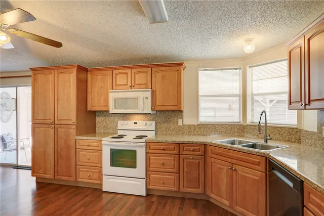 $197,000 | 314 Kiwi Drive, Sebastian, FL 32976