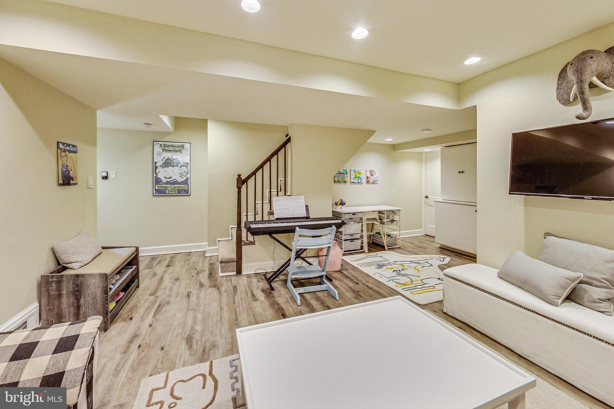 4831 Calvert Street Northwest Washington, DC 20007 - Photo 33 of 44