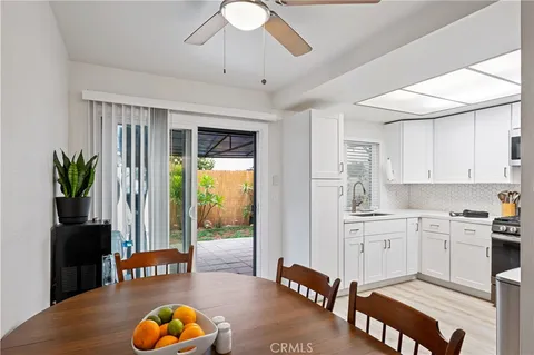 $379,999 | 1373 Wheaton Way, Riverside, CA 92507
