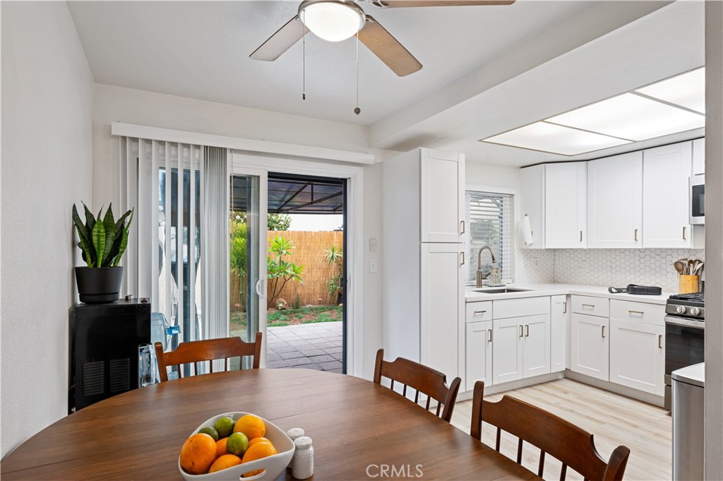 1373 Wheaton Way Riverside, CA 92507 - Photo 10 of 32
