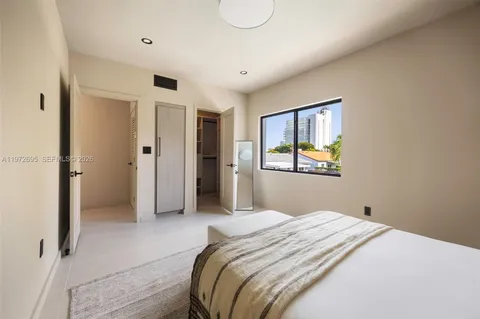 $2,495,000 | 2805 Southwest 4th Avenue, Miami, FL 33129