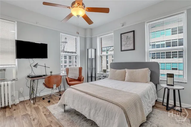 $2,000 | 24 East Liberty, Unit 48, Savannah, GA 31401