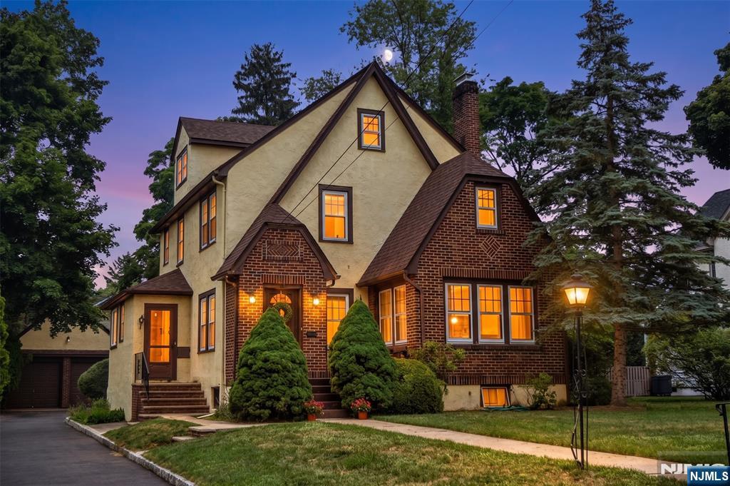 255 Pearsall Avenue Ridgewood, NJ 07450 - Photo 39 of 39