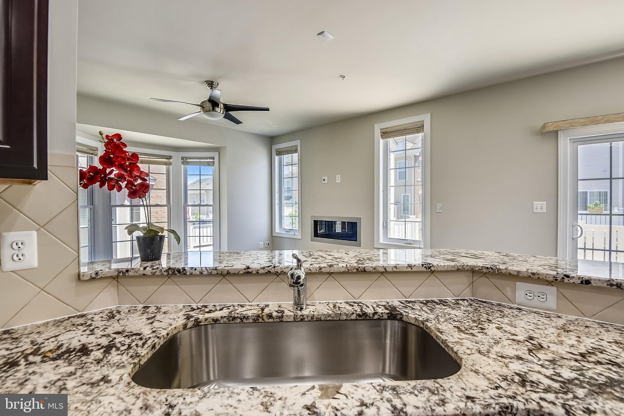 7670 Elmcrest Road Hanover, MD 21076 - Photo 20 of 70 UPML: Kitchen area overlooking Family Room