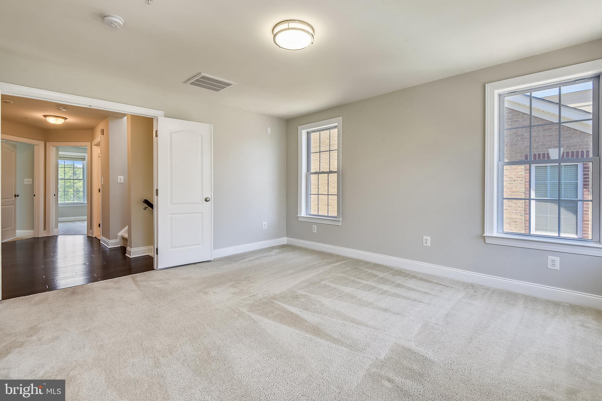 7670 Elmcrest Road Hanover, MD 21076 - Photo 41 of 70 UL: Master Suite, loads of windows