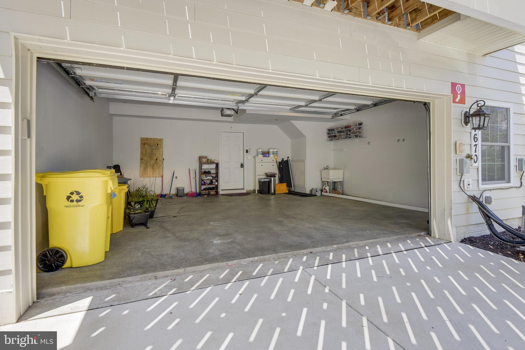 7670 Elmcrest Road Hanover, MD 21076 - Photo 47 of 70 Garage area