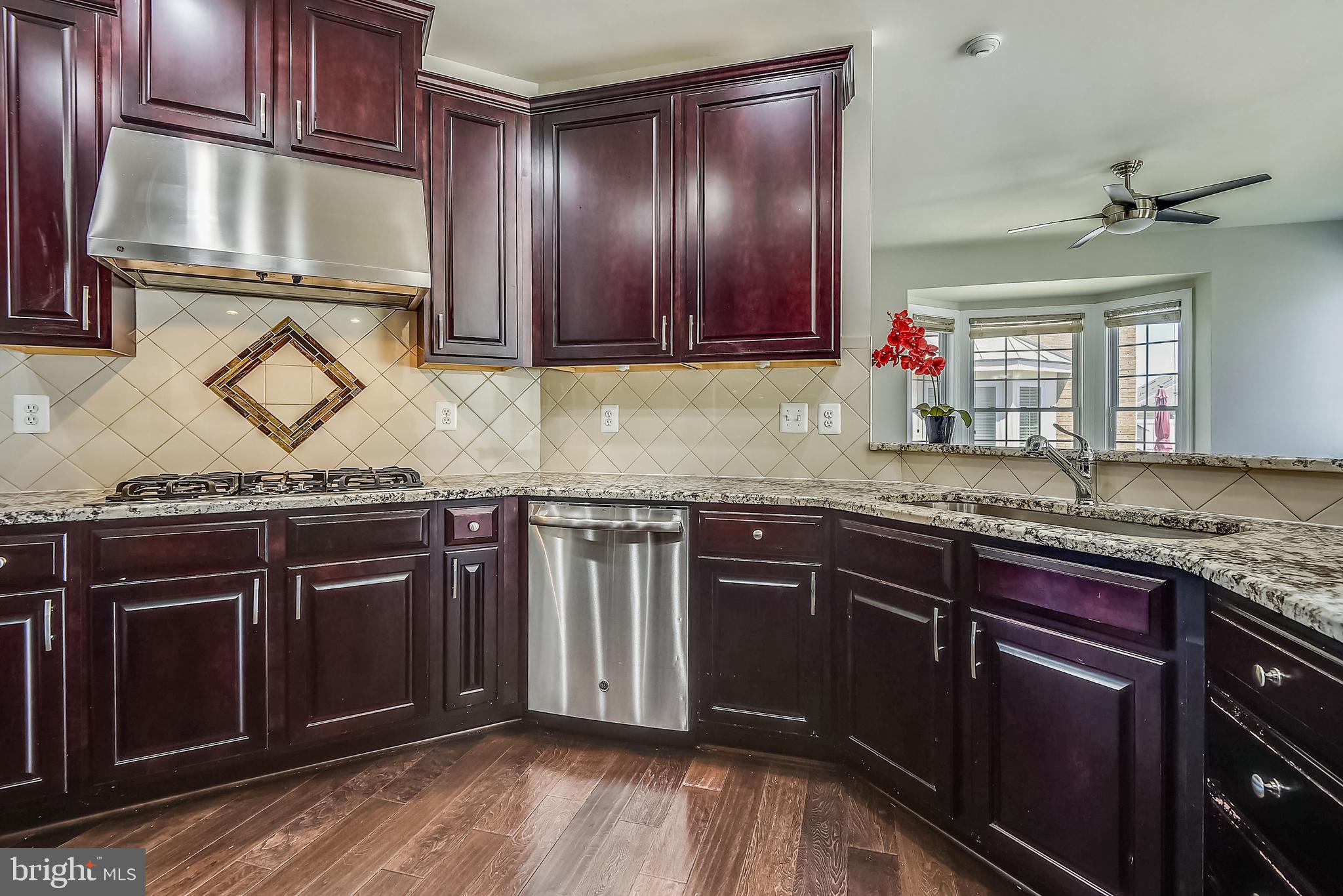 7670 Elmcrest Road Hanover, MD 21076 - Photo 6 of 70 ML: Can you see yourself entertaining