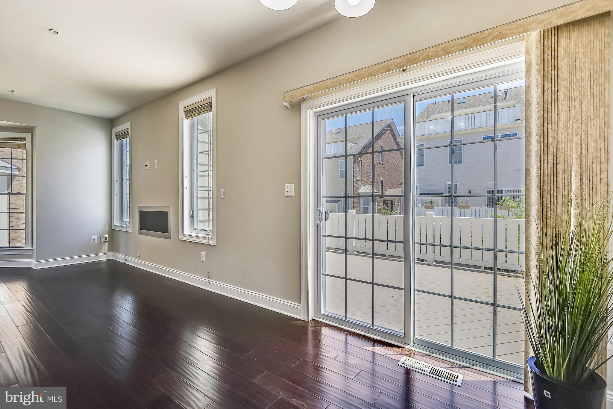 7670 Elmcrest Road Hanover, MD 21076 - Photo 9 of 70 ML: Breakfast Area