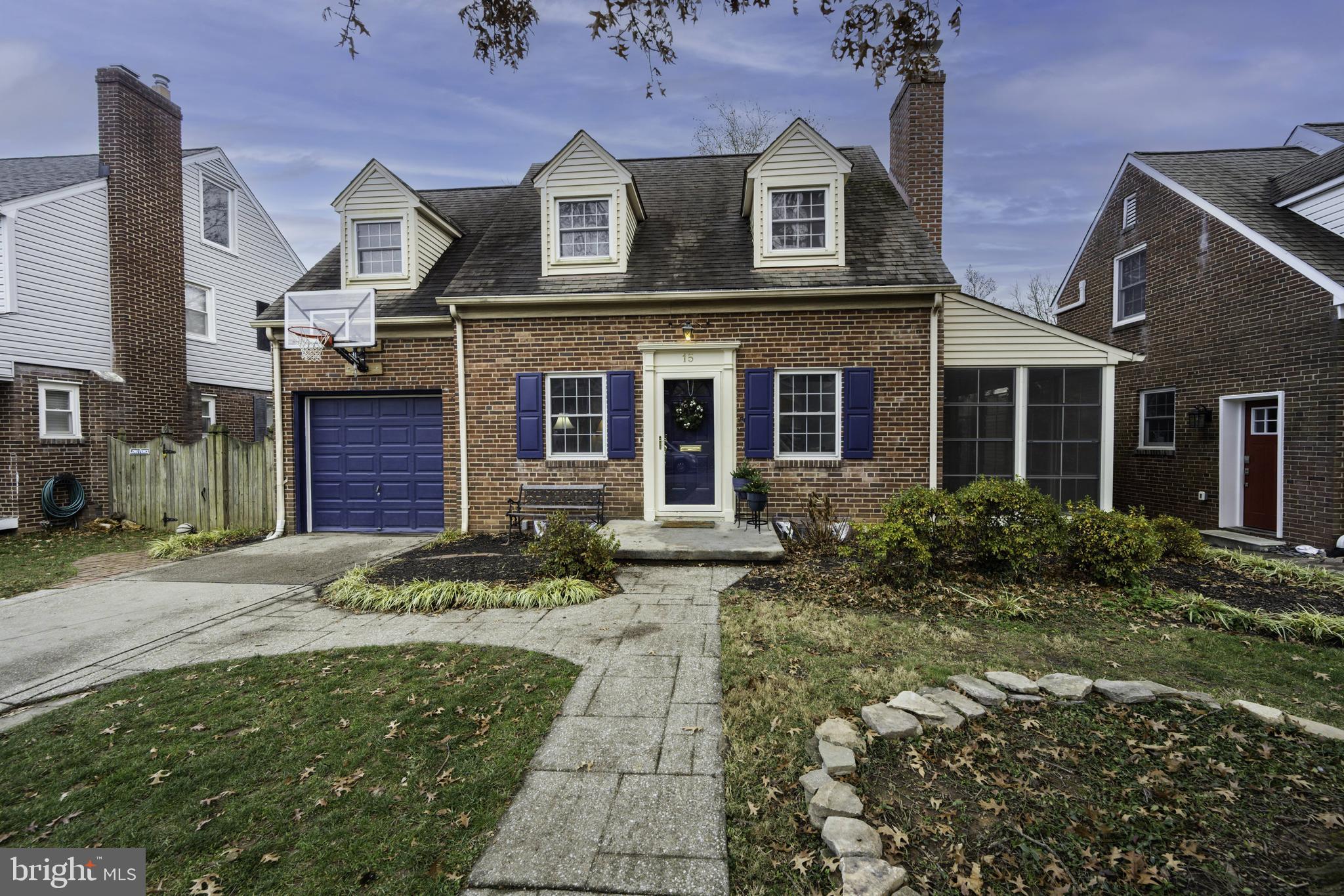 15 Tanglewood Road Catonsville, MD 21228 - Photo 1 of 33 Gallery Image 1