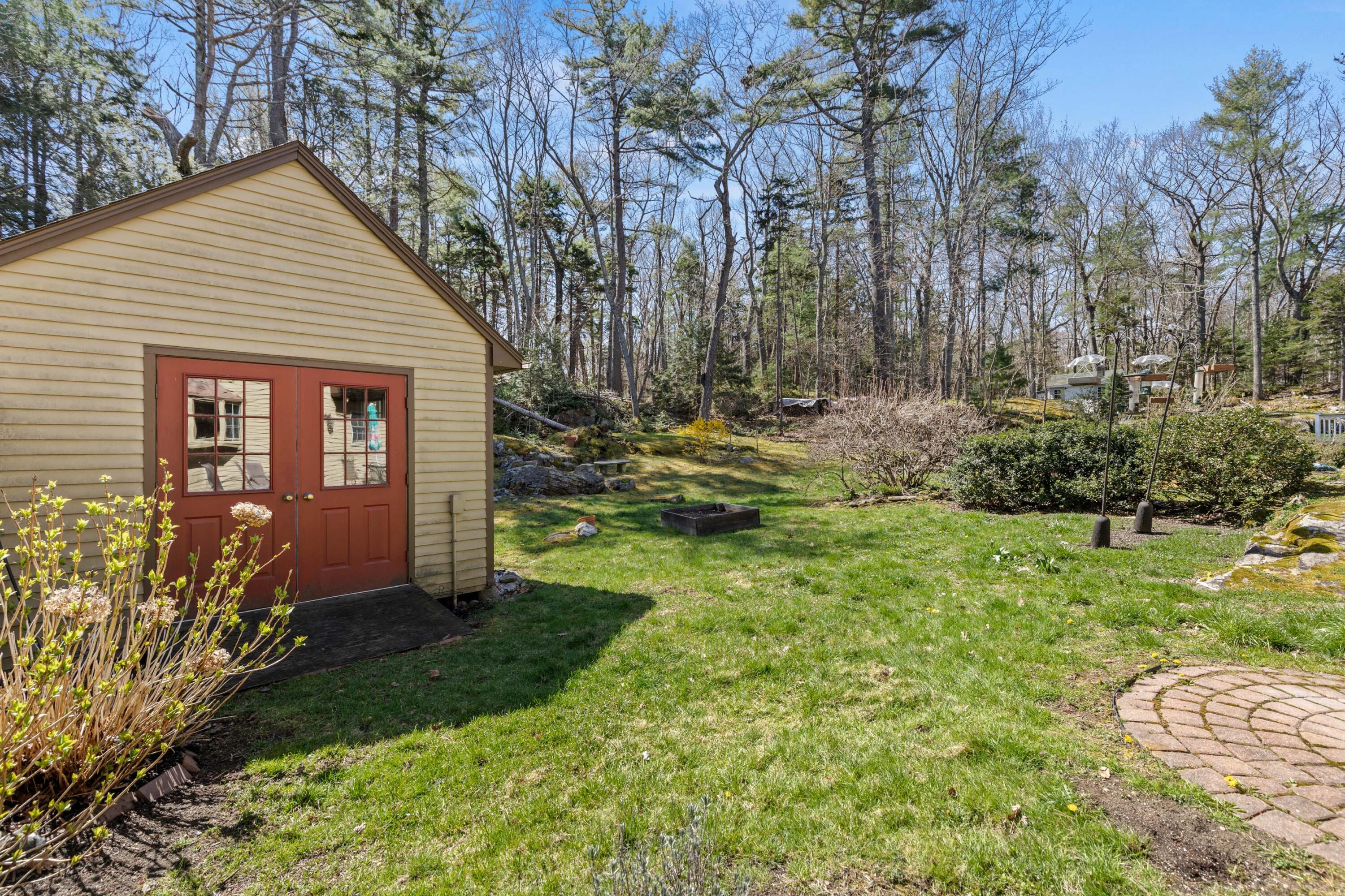 14 Olde Fort Road Cape Elizabeth, ME 04107 - Photo 36 of 44 Garden Shed