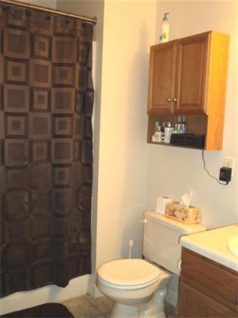 21 Hampshire Road, Unit 116 Methuen, MA 01844 - Photo 15 of 17 Gallery Image 15