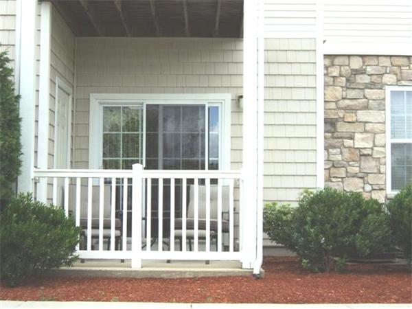 21 Hampshire Road, Unit 116 Methuen, MA 01844 - Photo 2 of 17 Gallery Image 2