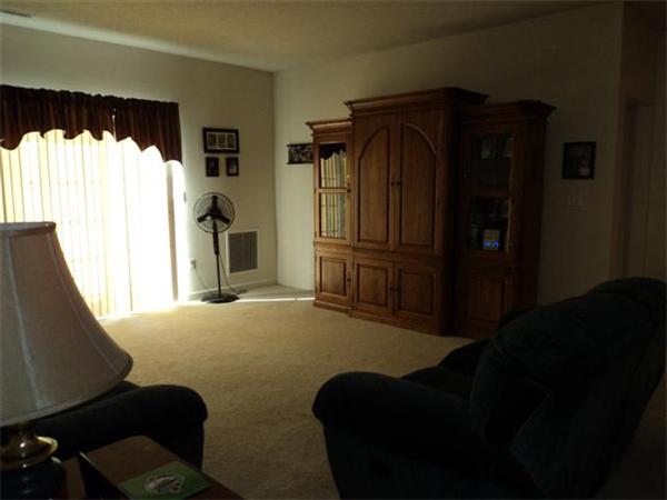 21 Hampshire Road, Unit 116 Methuen, MA 01844 - Photo 5 of 17 Gallery Image 5