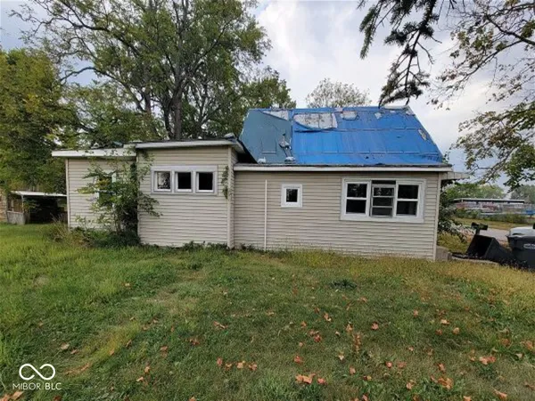 $14,900 | 105 North Sheridan Street, Ridgeville, IN 47380
