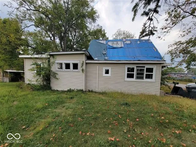 $17,900 | 105 North Sheridan Street, Ridgeville, IN 47380