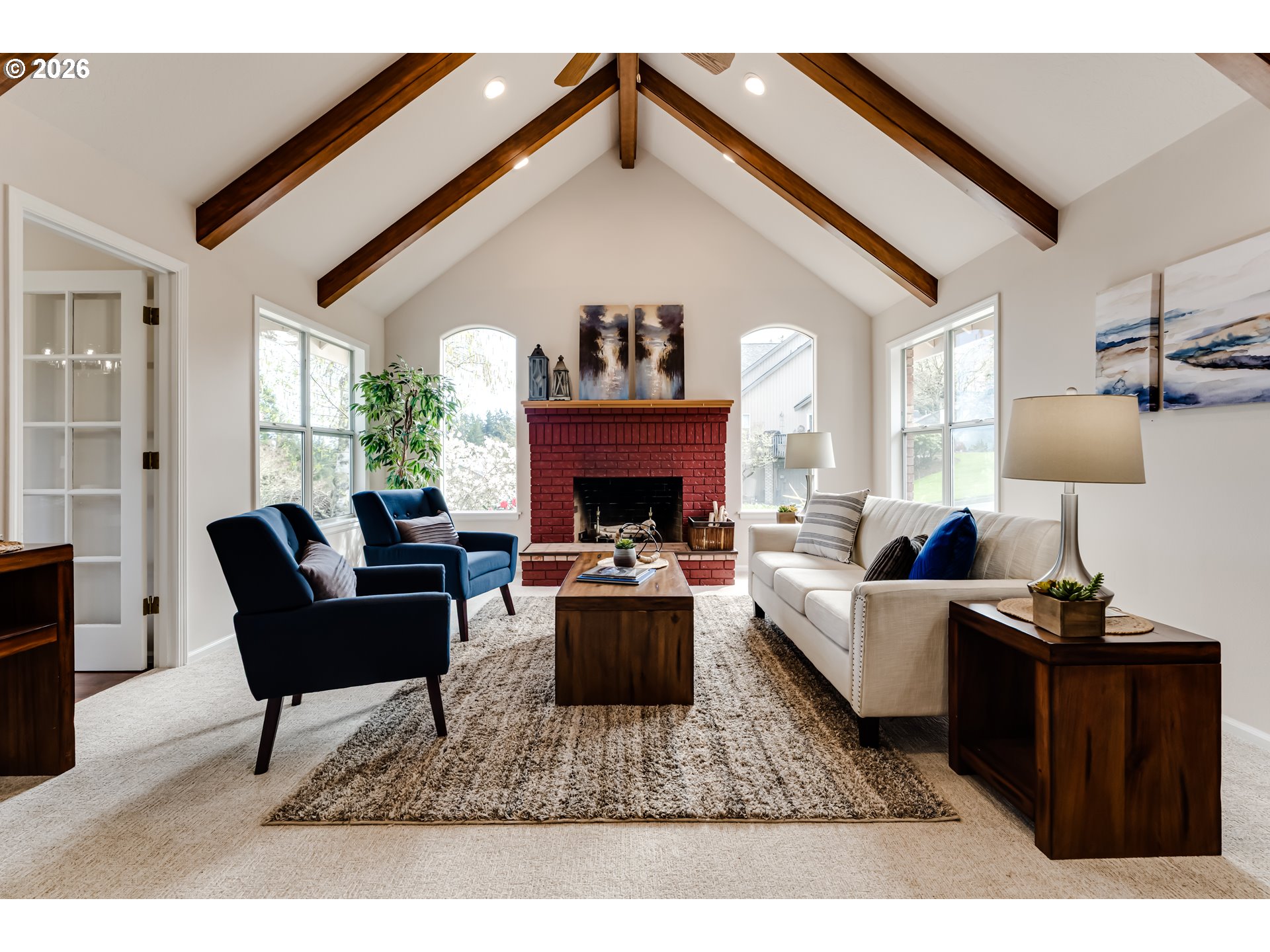 3093 Solomon Loop Eugene, OR 97405 - Photo 6 of 48