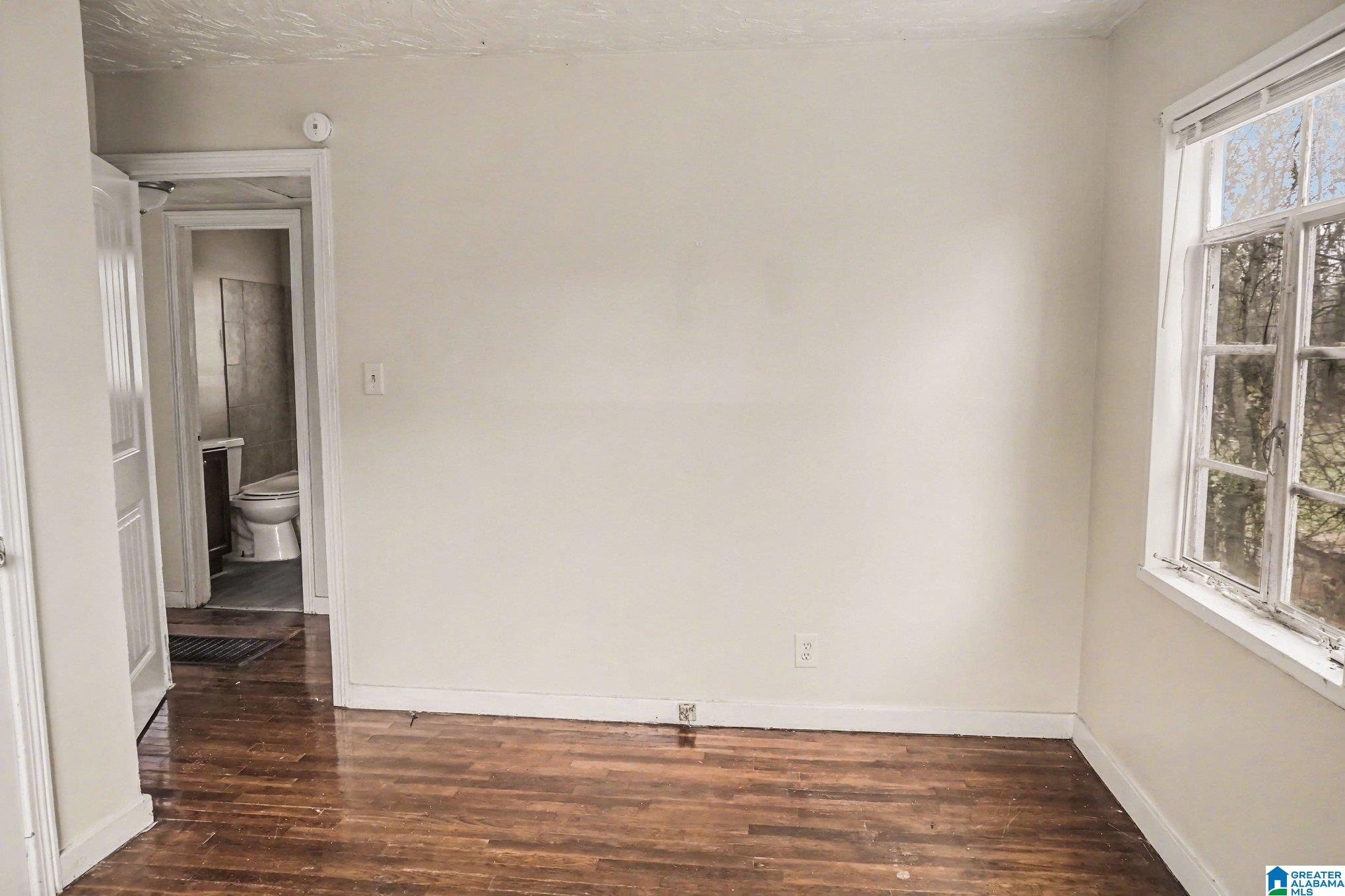 1520 17th Way Southwest Birmingham, AL 35211 - Photo 9 of 15