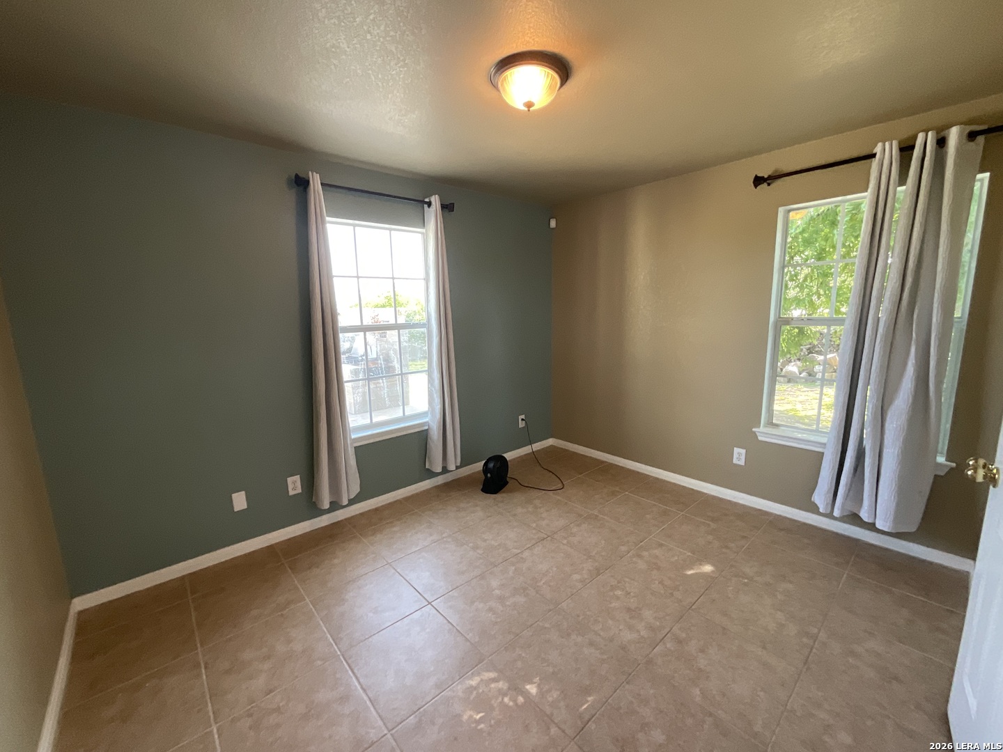 12010 Del Rio San Antonio, TX 78245 - Photo 30 of 44