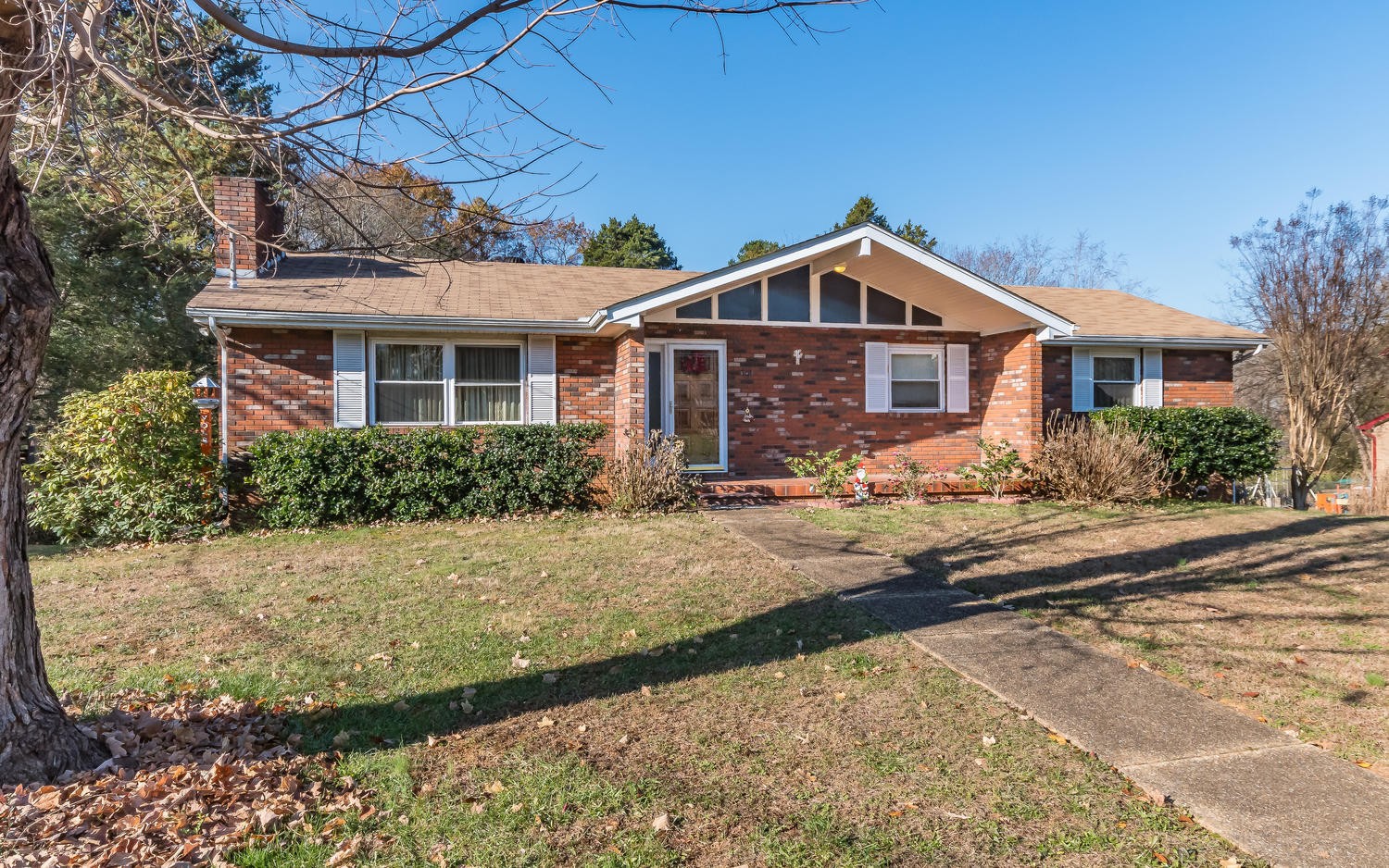 1013 Corning Road Knoxville, TN 37923 - Photo 2 of 26 Gallery Image 2