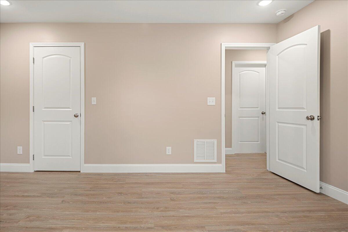 207 Mitchell Street Corbin, KY 40701 - Photo 24 of 38 21-Master Bedroom
