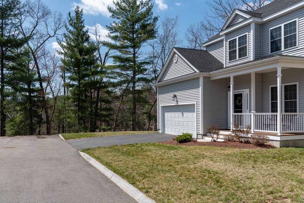 27 Beaver Pond Road, Unit 27 Milford, MA 01757 - Photo 2 of 41 Gallery Image 2