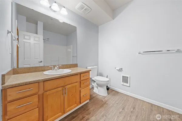 $288,000 | 18527 101st Ave Court East, Unit 217, Puyallup, WA 98375