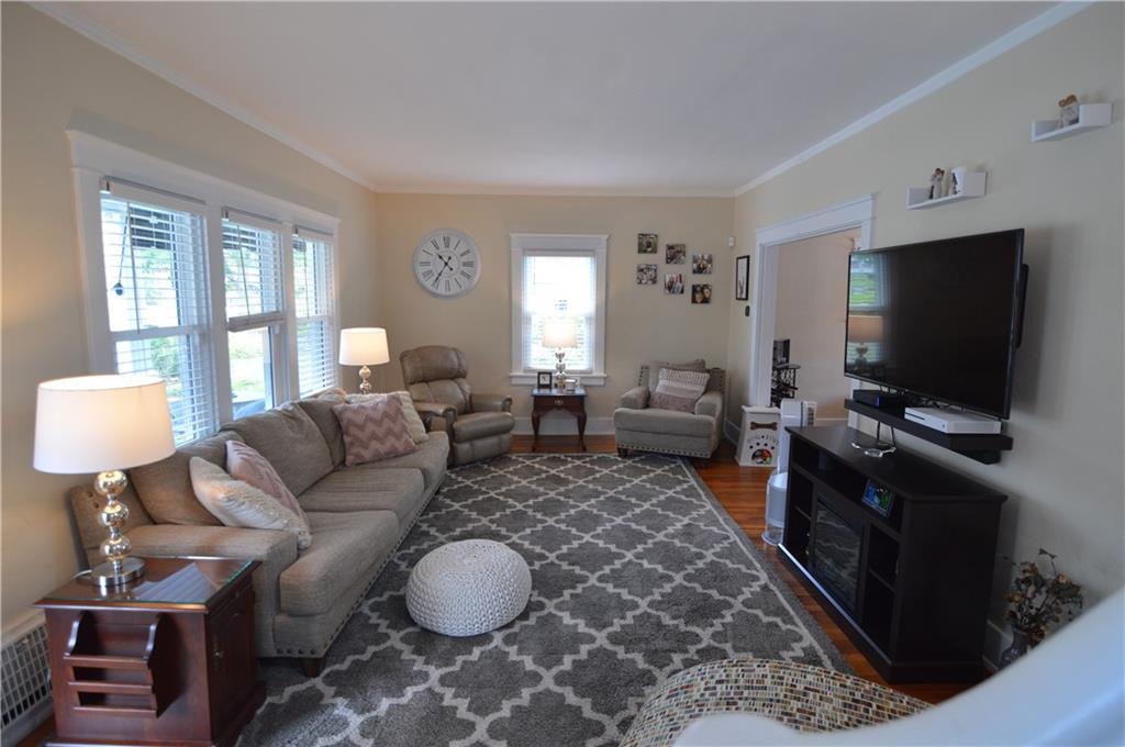 519 Ridgeway Street Greensburg, PA 15601 - Photo 5 of 24 Gallery Image 5