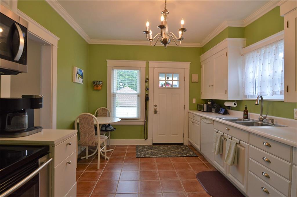 519 Ridgeway Street Greensburg, PA 15601 - Photo 7 of 24 Gallery Image 7