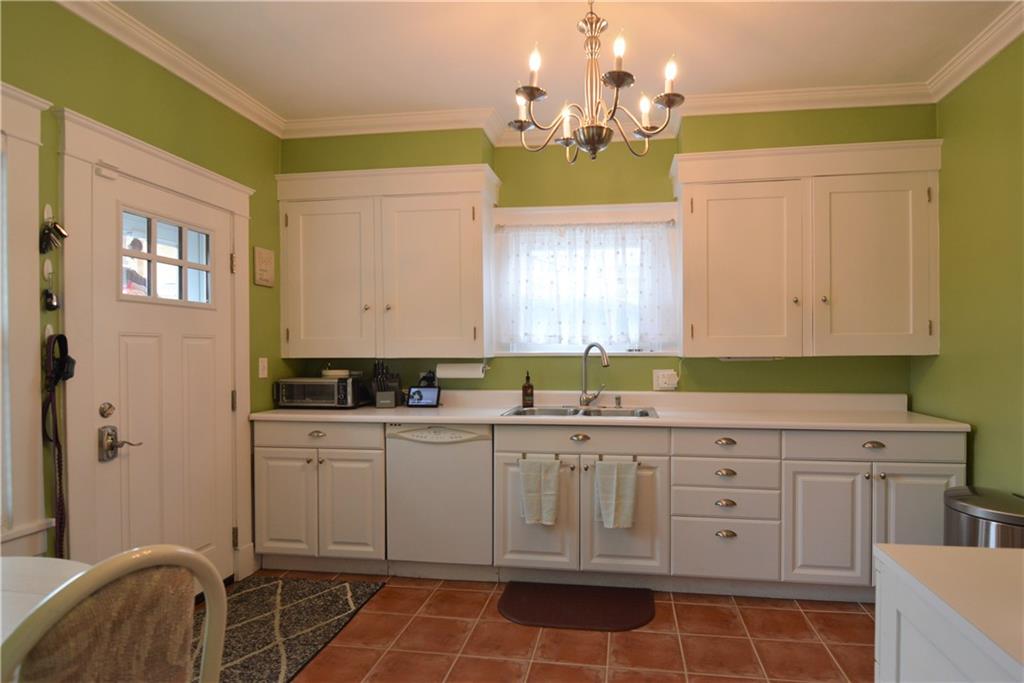 519 Ridgeway Street Greensburg, PA 15601 - Photo 8 of 24 Gallery Image 8