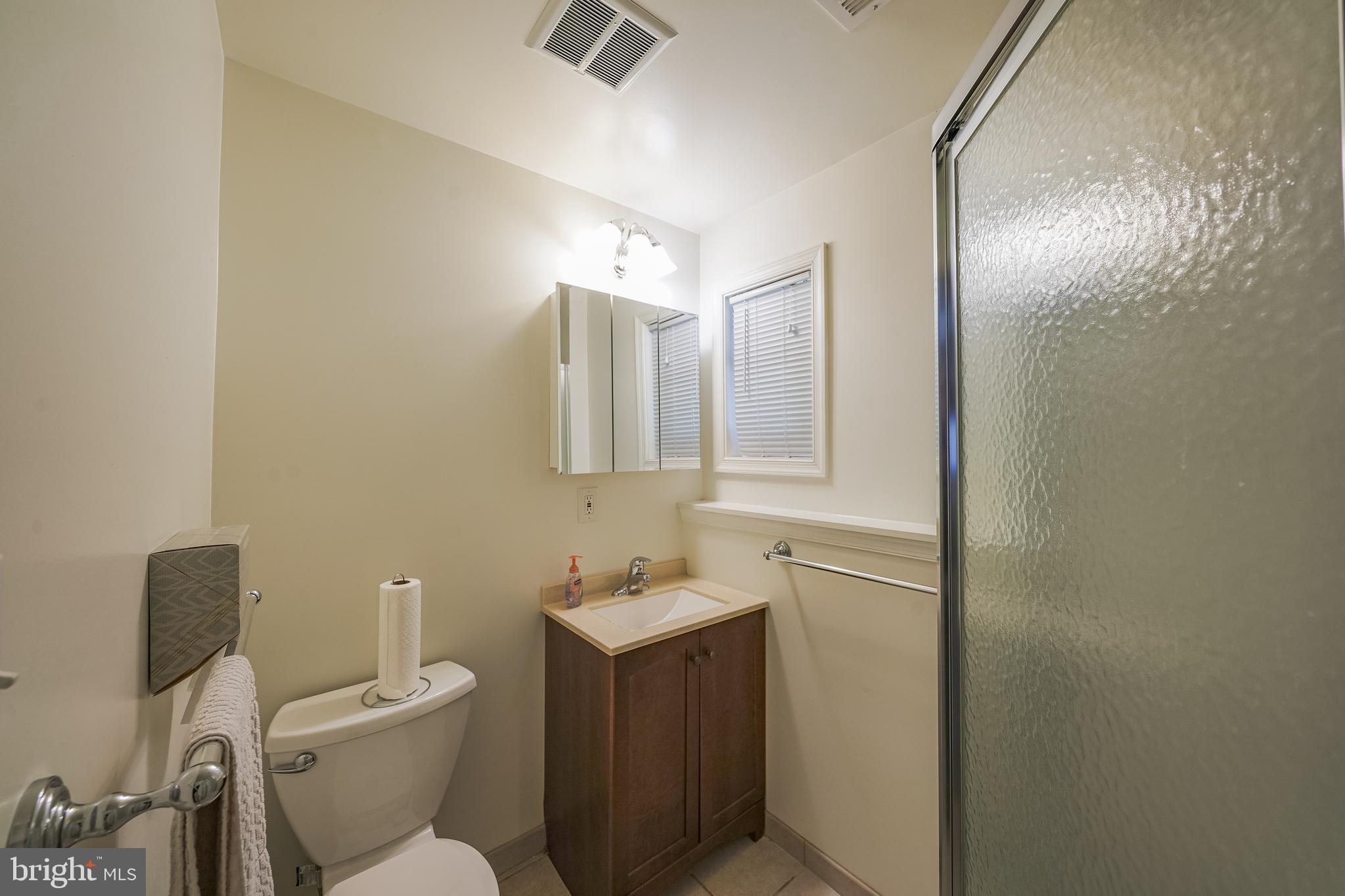 15408 Valencia Street Silver Spring, MD 20905 - Photo 21 of 27 Basement bathroom