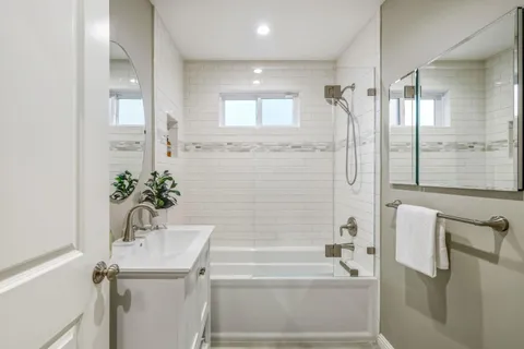 $2,198,000 | 380 San Carlos Avenue, Redwood City, CA 94061