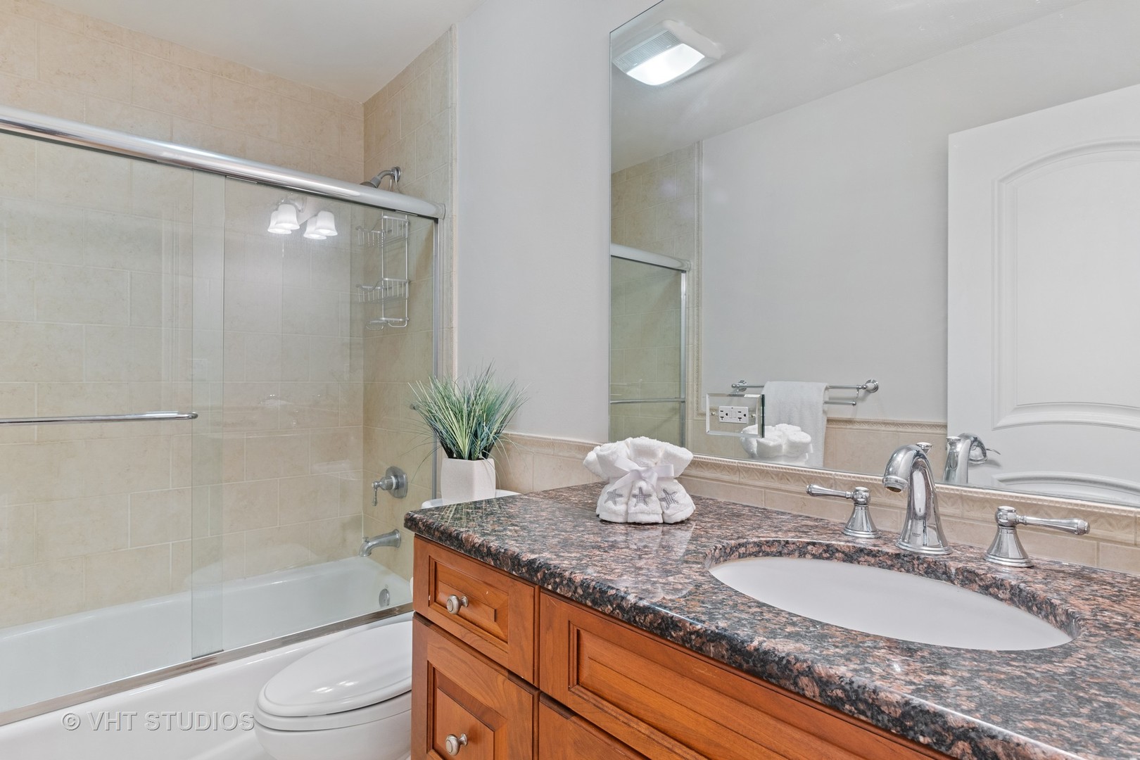 1619 Sunset Ridge Road Glenview, IL 60025 - Photo 22 of 32