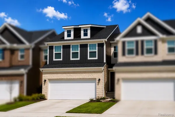 $429,990 | 1507 Superior Drive, Milford, MI 48381