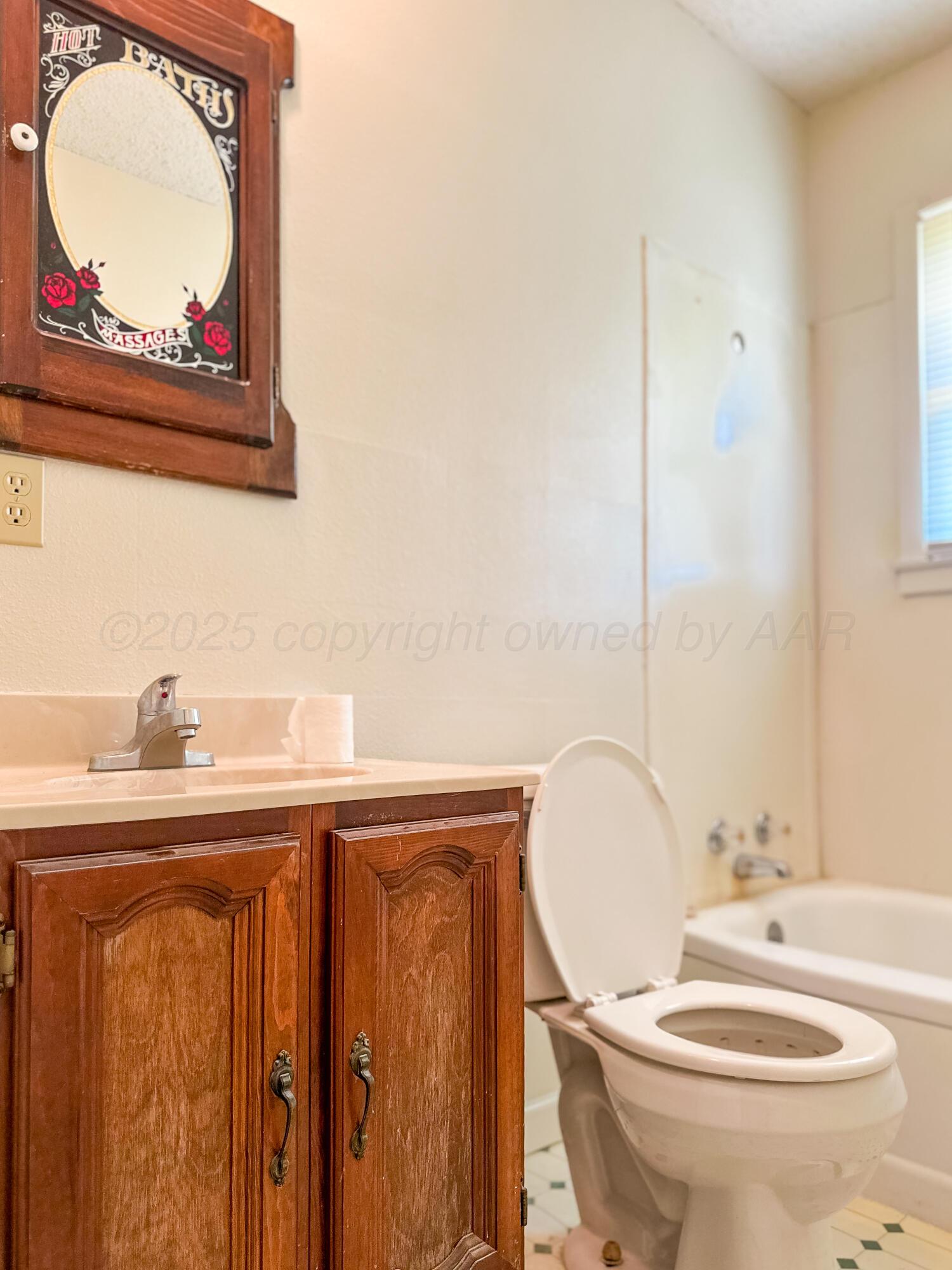 1705 Takewell Street Borger, TX 79007 - Photo 20 of 26 IMG_8626_jpg