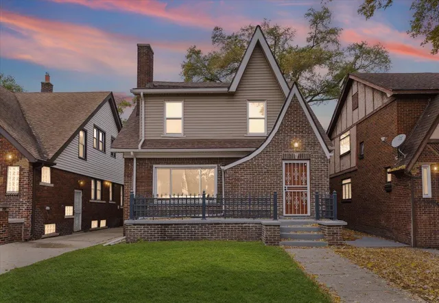 $298,999 | 17153 Northlawn Street, Detroit, MI 48221