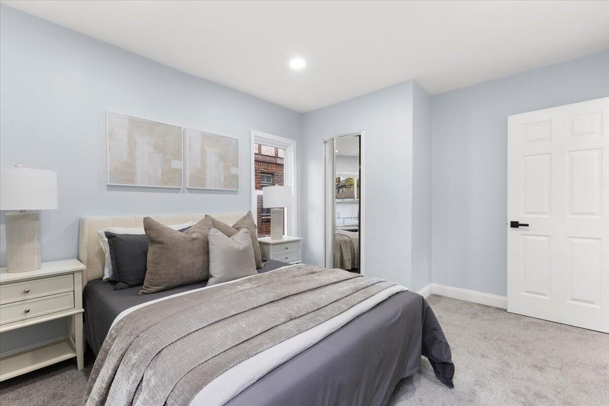 17153 Northlawn Street Detroit, MI 48221 - Photo 18 of 39 09-IMG_8004