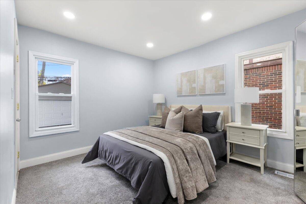 17153 Northlawn Street Detroit, MI 48221 - Photo 19 of 39 10-IMG_7999