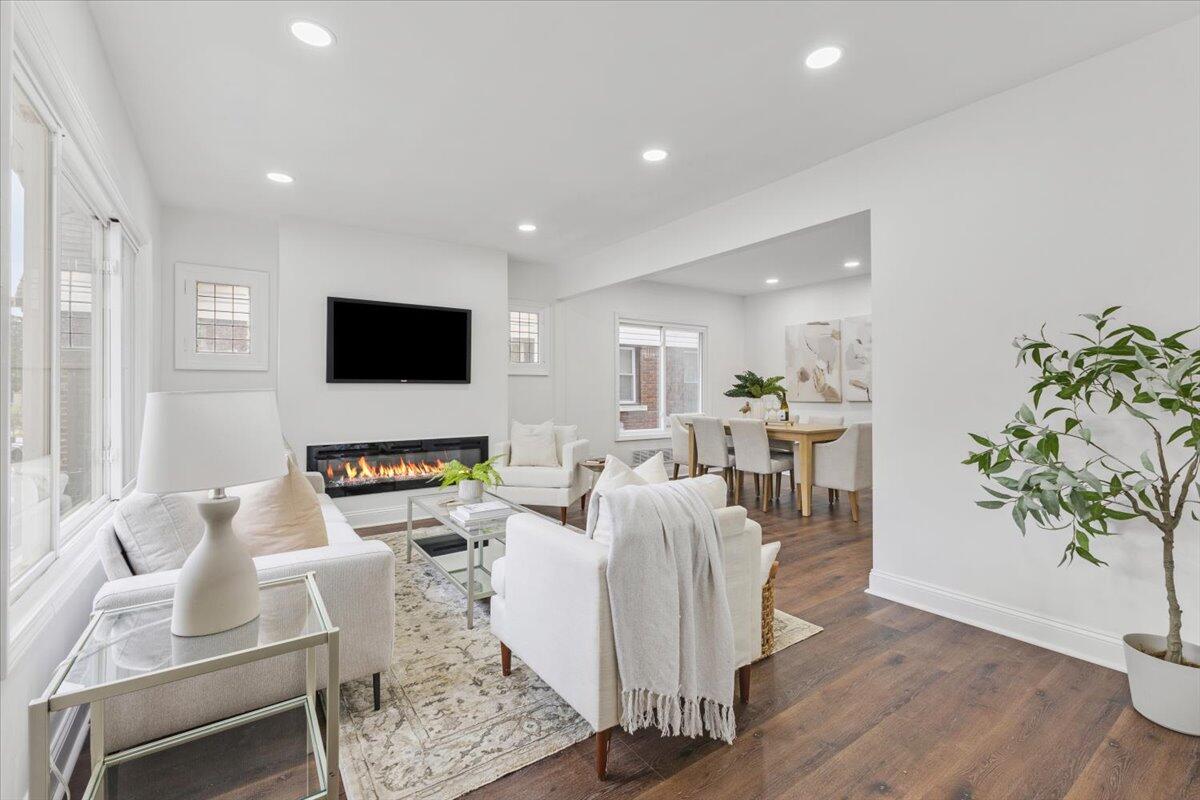 17153 Northlawn Street Detroit, MI 48221 - Photo 8 of 39 23-IMG_7779