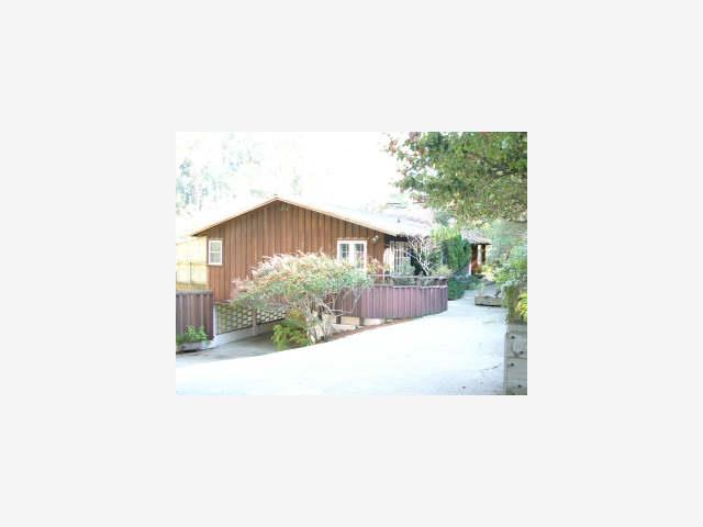 837 Chiltern Road Hillsborough, CA 94010 - Photo 1 of 1 Gallery Image 1