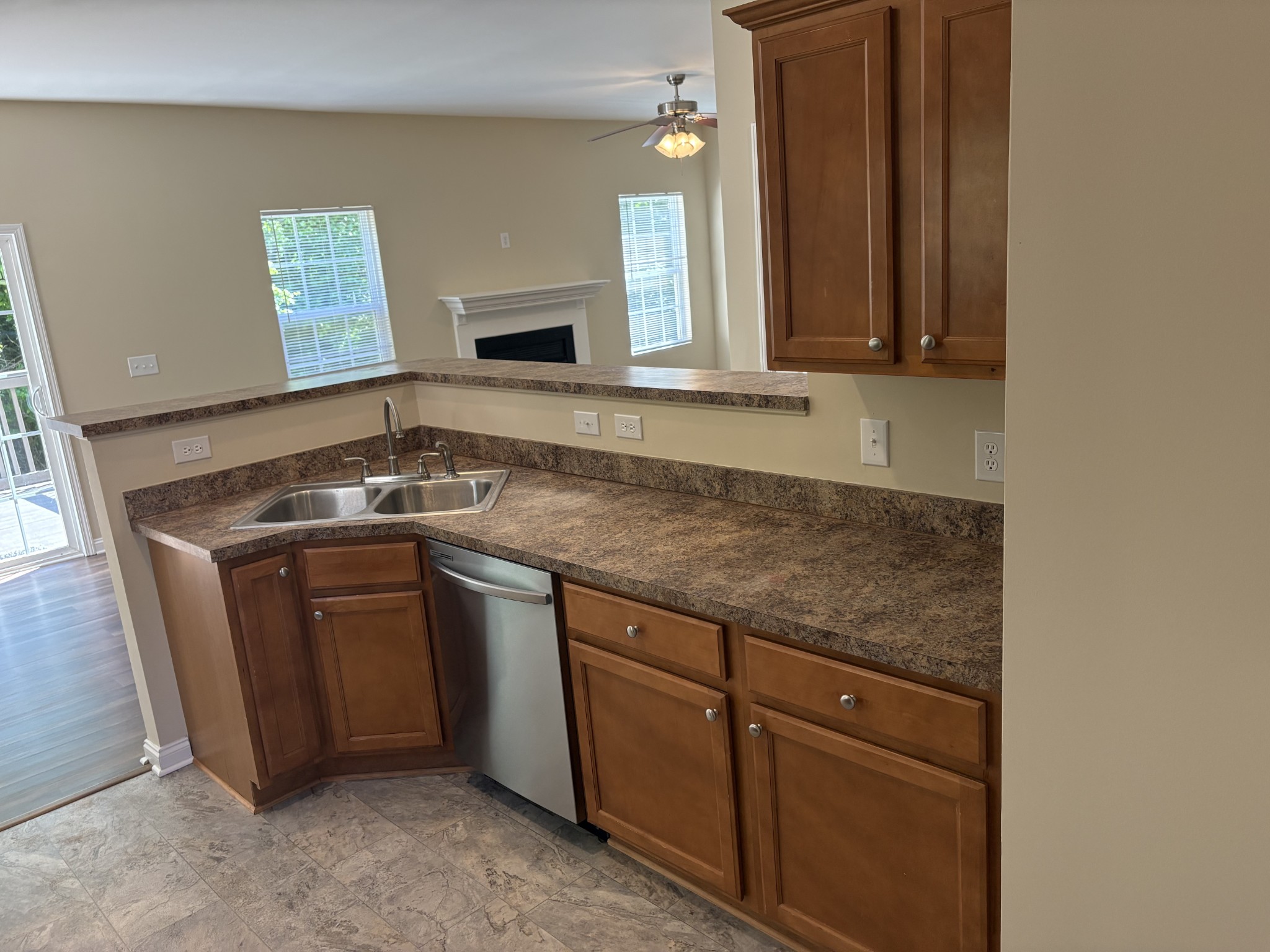 814 Sunset Point Mount Juliet, TN 37122 - Photo 7 of 22 Gallery Image 7