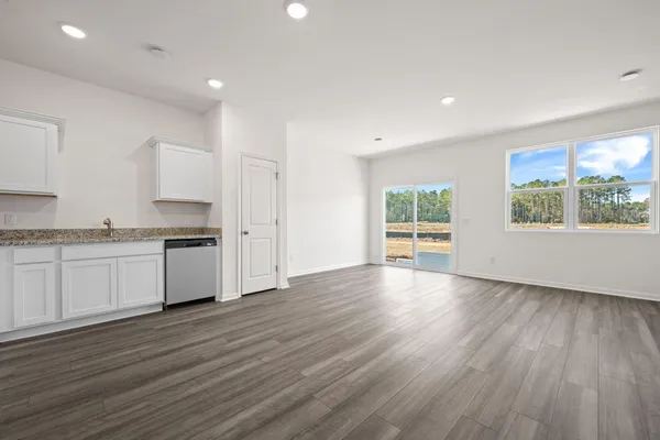 $2,000 | 181 Cotton Leaf Boulevard, Summerville, SC 29486