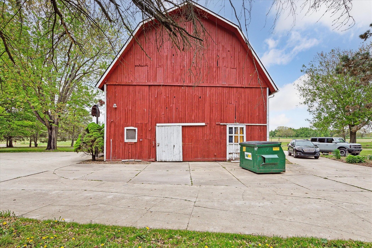 3650 Hogback Road Fowlerville, MI 48836 - Photo 86 of 99