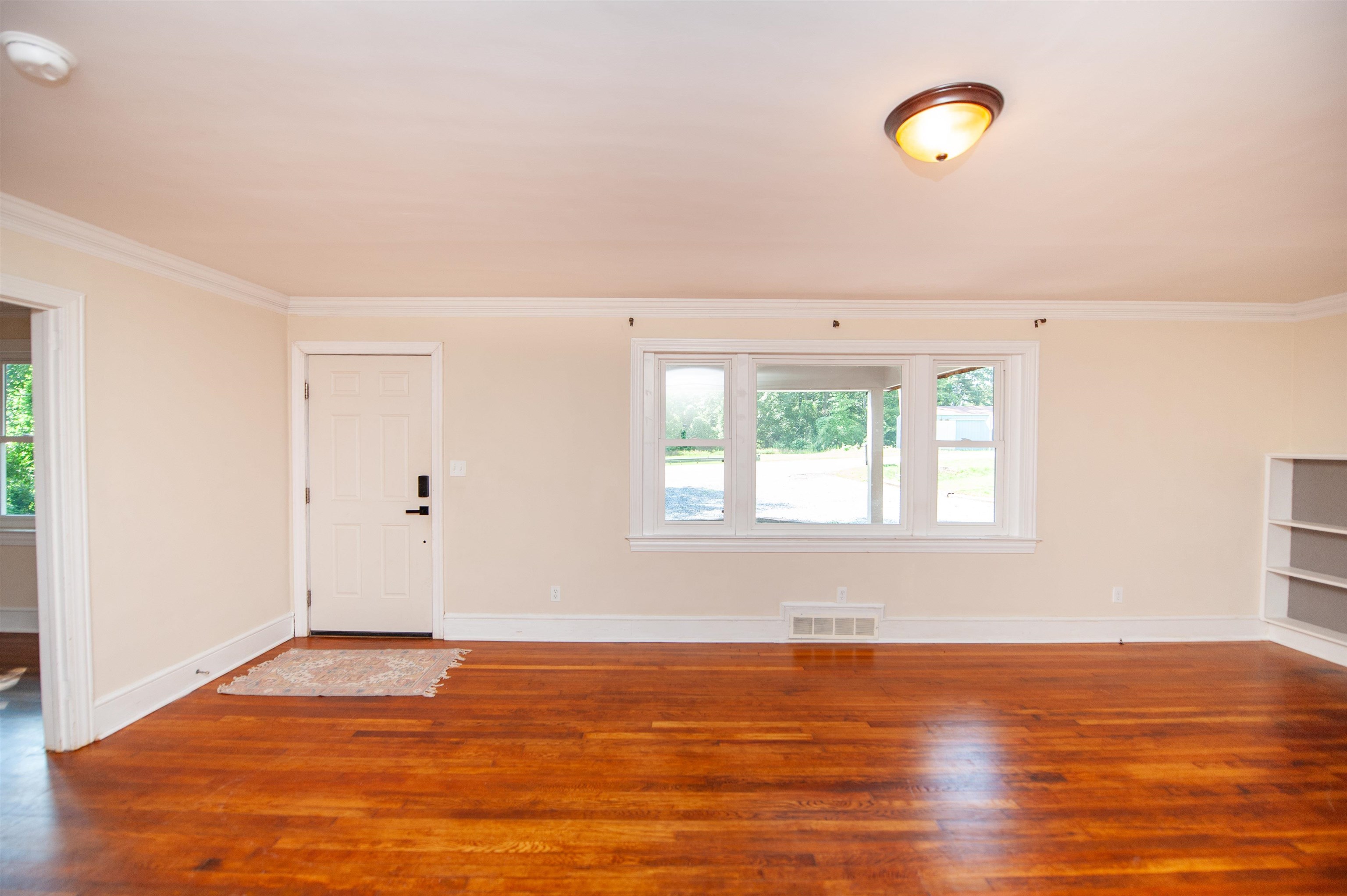 174 Spartanburg Road Duncan, SC 29334 - Photo 2 of 42 Gallery Image 2