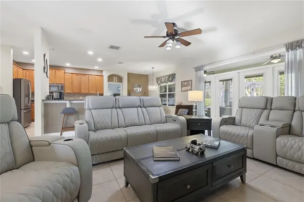 $849,900 | 777 Dakota Prairie Court, Oviedo, FL 32765