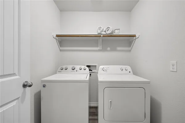 $285,000 | 1939 Thorndyke Lane, Bryan, TX 77807