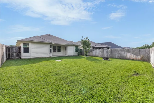 $285,000 | 1939 Thorndyke Lane, Bryan, TX 77807