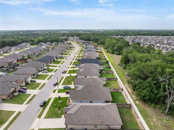 $285,000 | 1939 Thorndyke Lane, Bryan, TX 77807