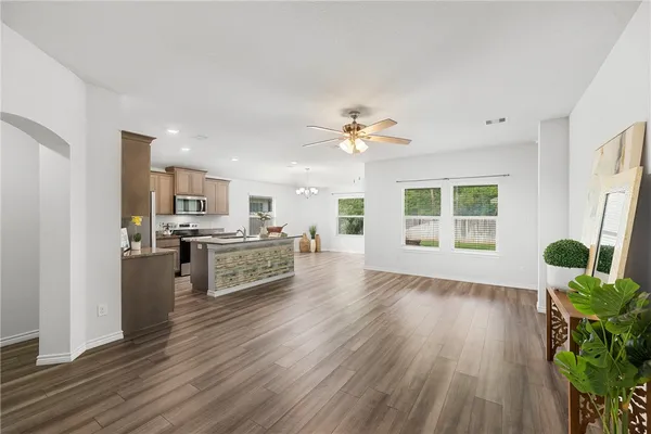 $285,000 | 1939 Thorndyke Lane, Bryan, TX 77807